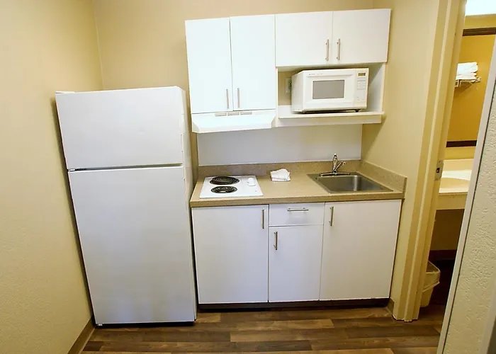 Extended Stay America Select Suites - Nashville - Airport